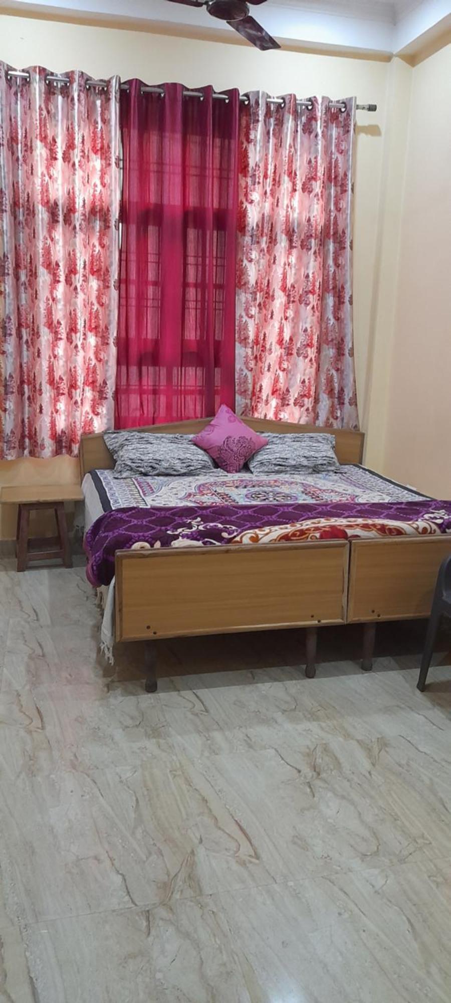 Homestay Santoshi