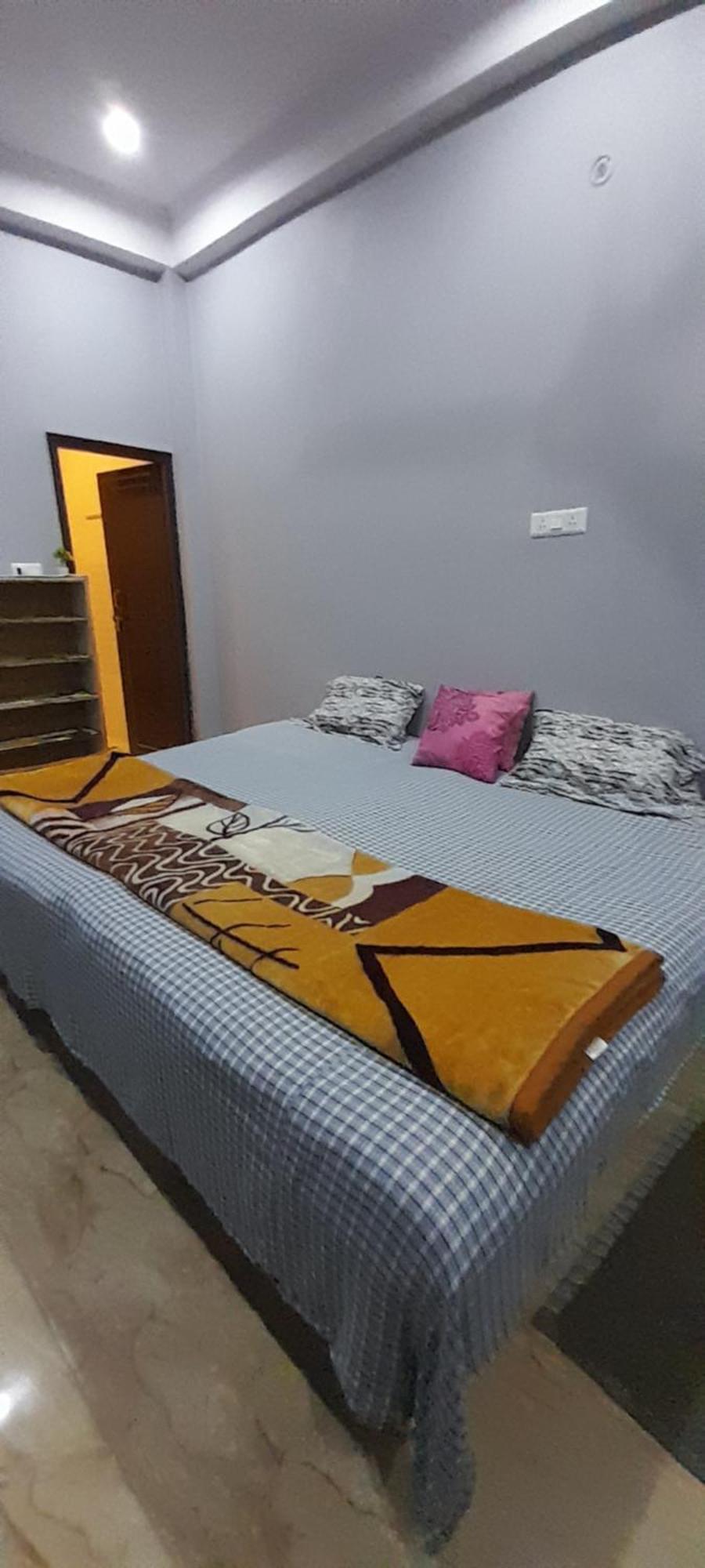 Homestay Santoshi Lucknow